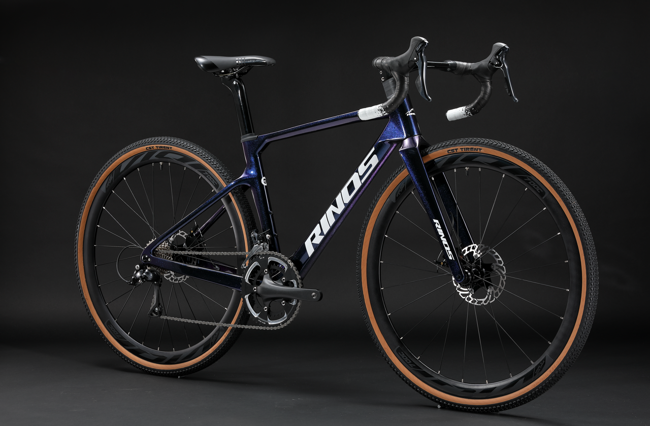 RINOS Sandman3.0 Gravel kolo s karbonovým rámem Shimano 105 R7000
