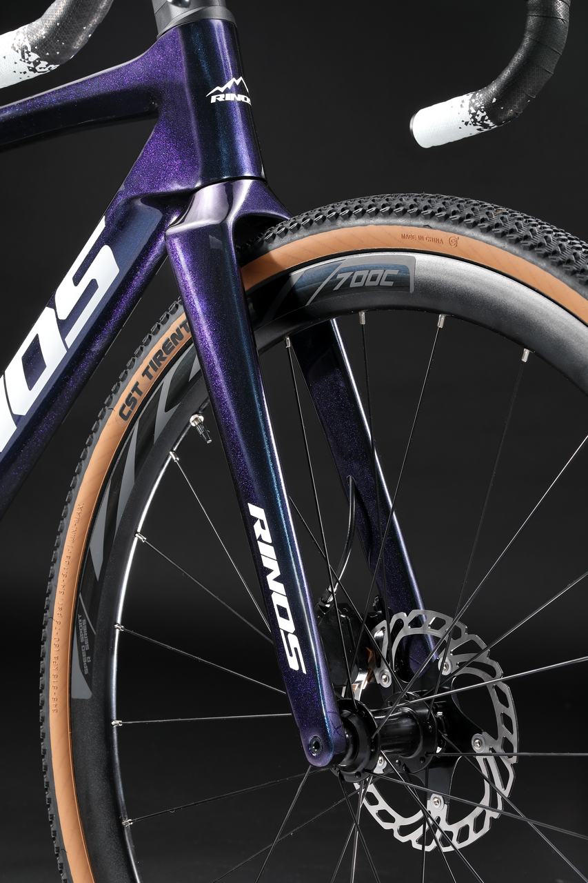 RINOS Sandman3.0 Gravel kolo s karbonovým rámem Shimano 105 R7000