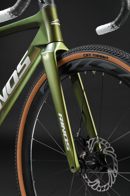 RINOS Sandman3.0 Gravel kolo s karbonovým rámem Shimano 105 R7000