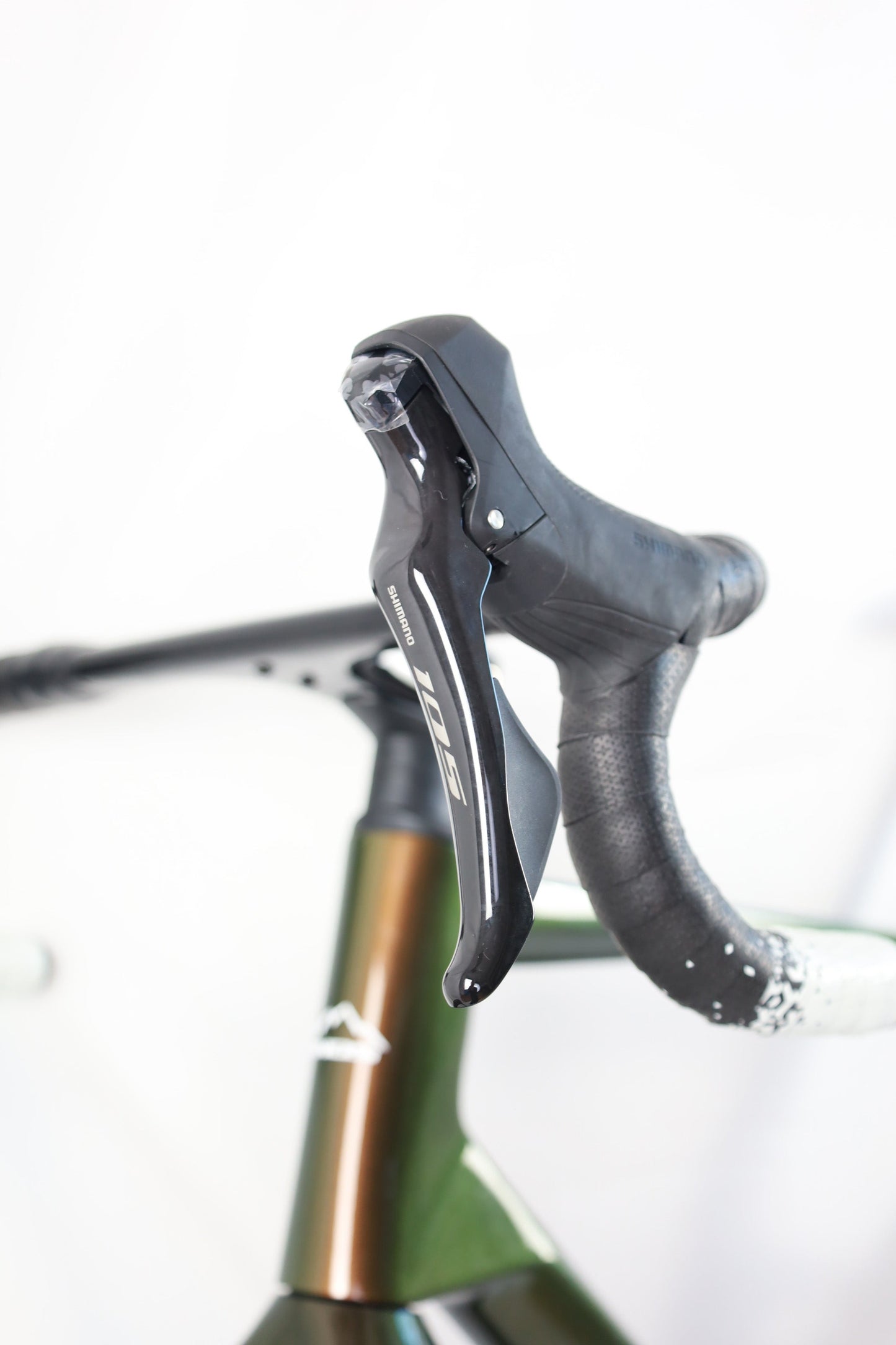 RINOS Sandman3.0 Gravel kolo s karbonovým rámem Shimano 105 R7000