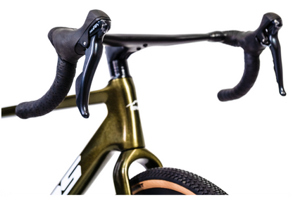 RINOS Sandman1.0 Gravel kolo s karbonovým rámem Shimano SORA R3000