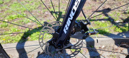 RINOS Sandman3.0 Gravel kolo s karbonovým rámem Shimano 105 R7000
