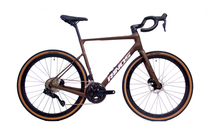 RINOS Karbon Gravel Sandman8.0 Shimano 105 Di2 Káva