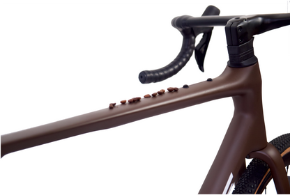 RINOS Karbon Gravel Sandman8.0 Shimano 105 Di2 Káva