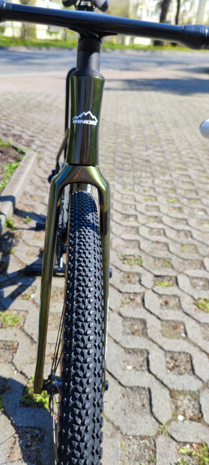 RINOS Sandman3.0 Gravel kolo s karbonovým rámem Shimano 105 R7000