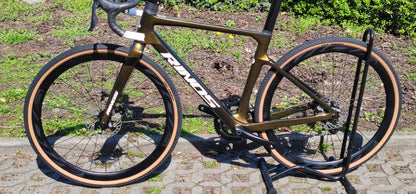 RINOS Sandman3.0 Gravel kolo s karbonovým rámem Shimano 105 R7000